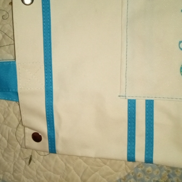 Smithsonian Bag - Picture 5 of 7